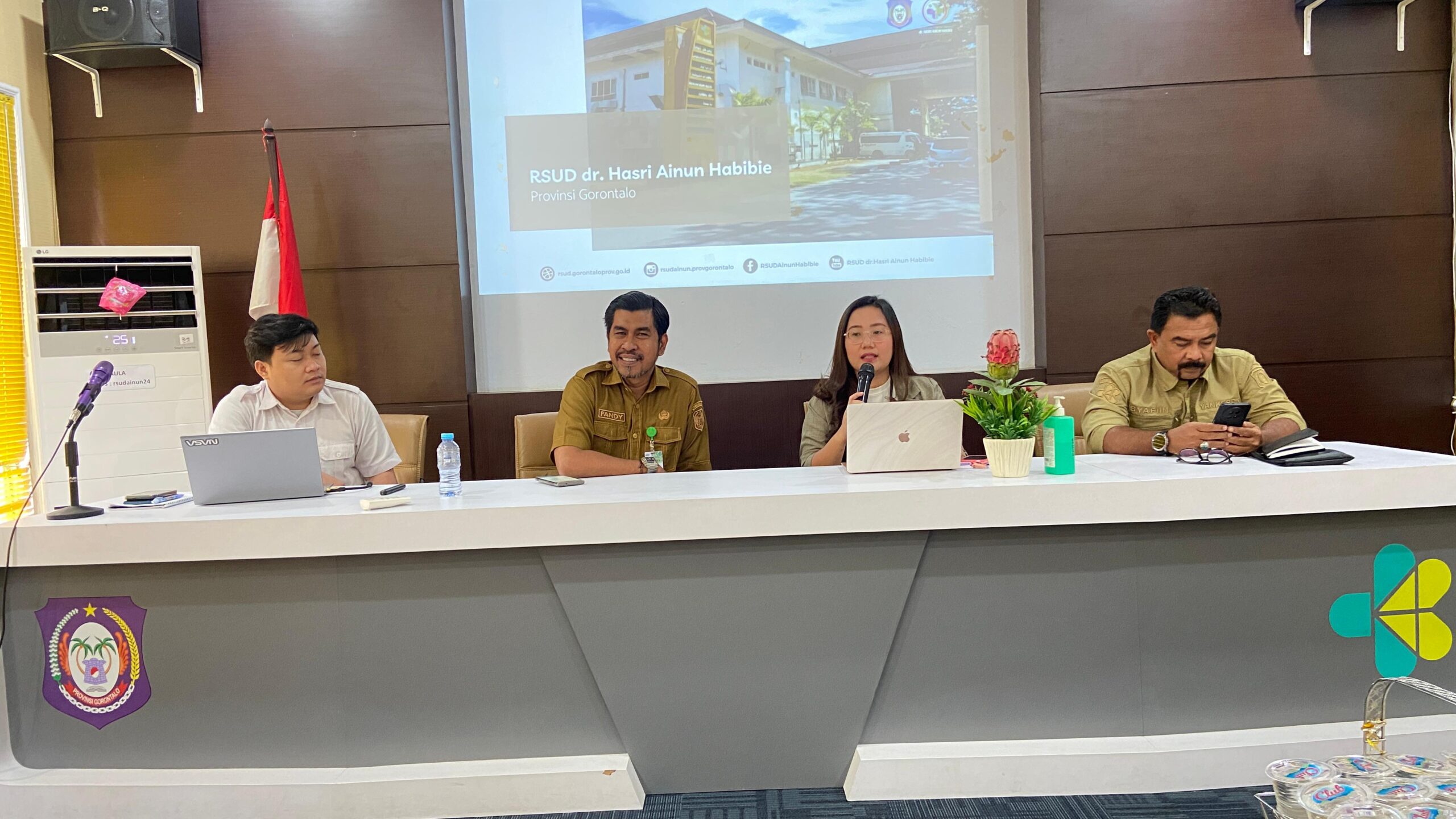 Monitoring dan Evaluasi Pencegahan dan Pengendalian Infeksi Oleh Kemenkes RI dan WHO di RSUD dr. Hasri Ainun Habibie, Provinsi Gorontalo