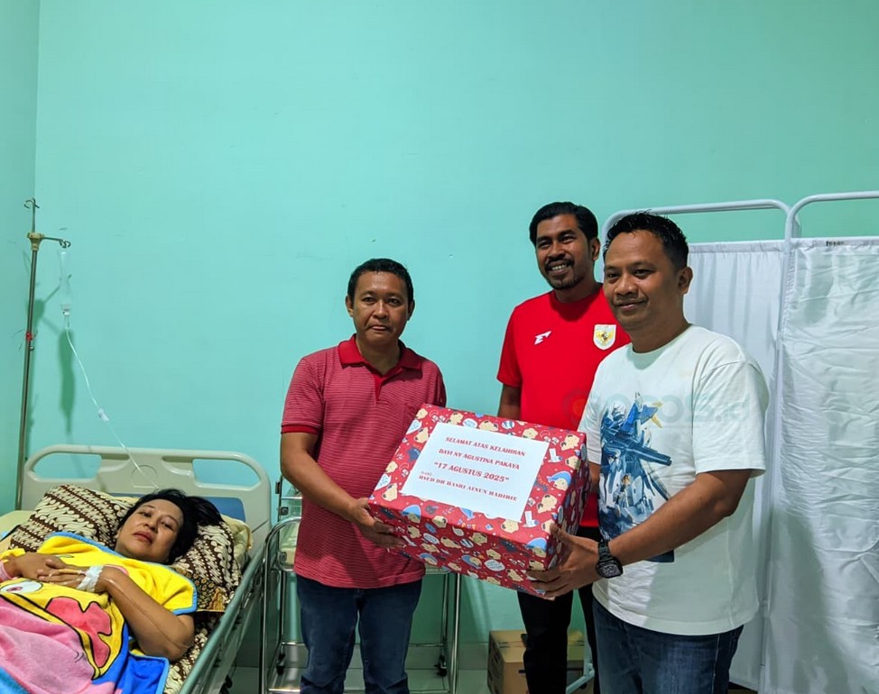 RSUD Ainun Berikan Hadiah untuk Ibu Bayi yang Lahir 17 Agustus